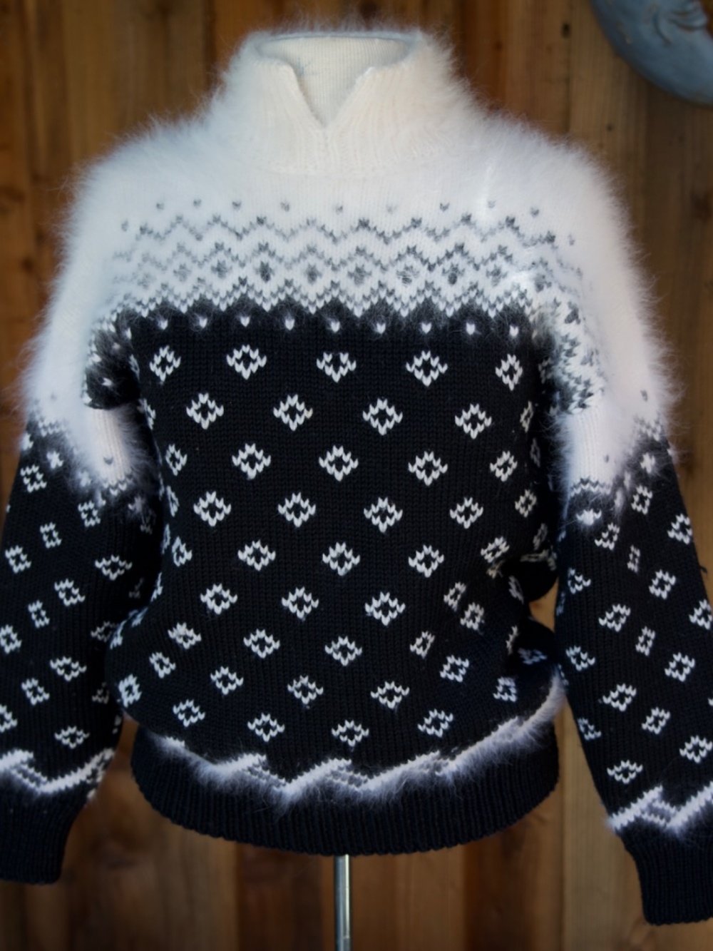 Vintage Wool/Angora Blend Hand Knit Fair Isle Black/White Ski Sweater Woman's S - Picture 6 of 17